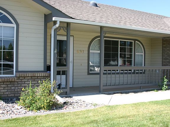 Front door and shade patio