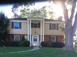 2475 Berkshire Dr, Pittsburgh, PA