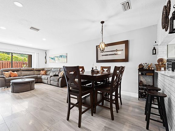 3rd image of 2700 S Oakland Forest Drive #108