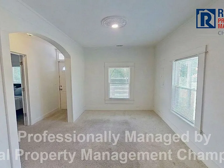 1206 Dawson St — Photo 3