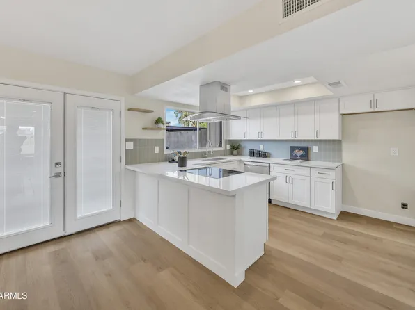 5449 W El Caminito Dr, Glendale, AZ 85302