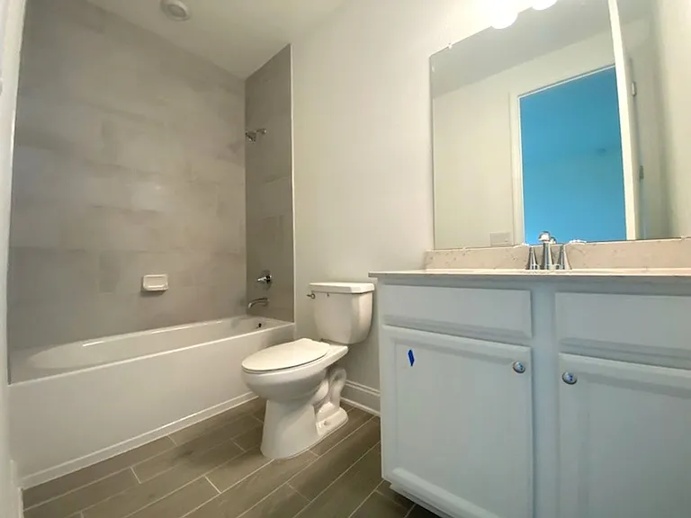 4103 Clifden Dr — Photo 13