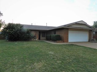 511 N Meramec Dr, Hennessey, OK 73742