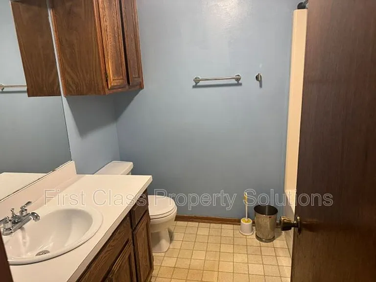 8613 E Parkridge Dr — Photo 12