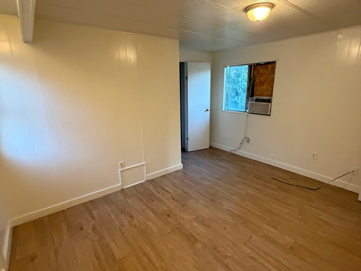 3 bed, 1088 sqft, $950 — Photo 3