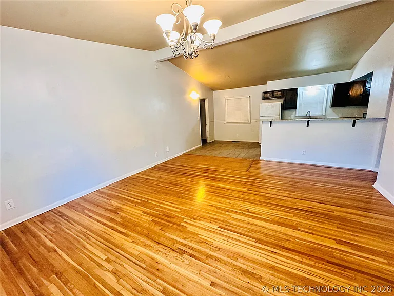 5519 N Garrison Pl — Photo 3