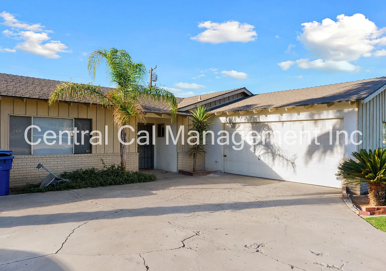 3 Bedroom/2 Bath Home - $2125 Per Month! — Photo 1