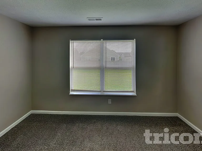 1263 Brookdale Ct — Photo 17