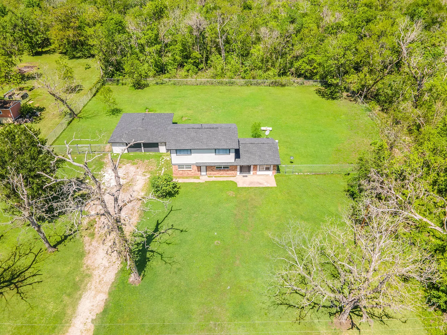 2708 County Road 686 - 1 — Photo 1