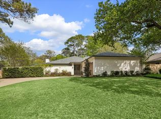 1715 Briarpark Dr, Houston, TX 77042
