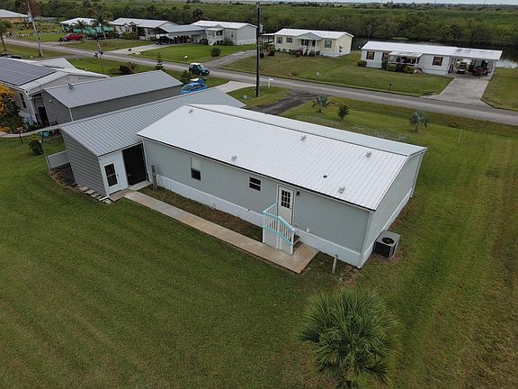 3rd image of 1452 Jerdik Drive NW