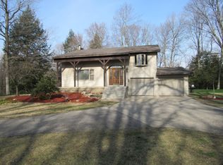 971 Eighteen Mile Rd NW, Kent City, MI 49330