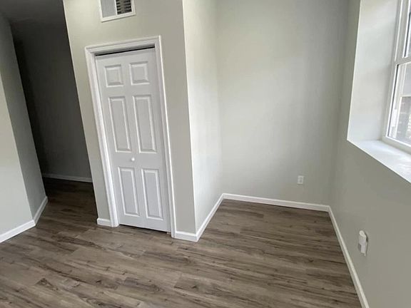 4th image of 1819 S 22nd St #1A