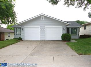 5420 Sea Mountain Rd, Lincoln, NE 68521