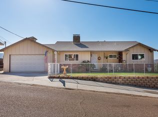 9560 Prospect Ave, Lakeside, CA 92040