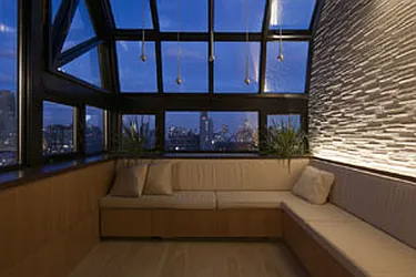 Rented by Elizabeth Robins, LREB