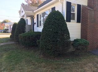 18 Taylor St, North Providence, RI 02911