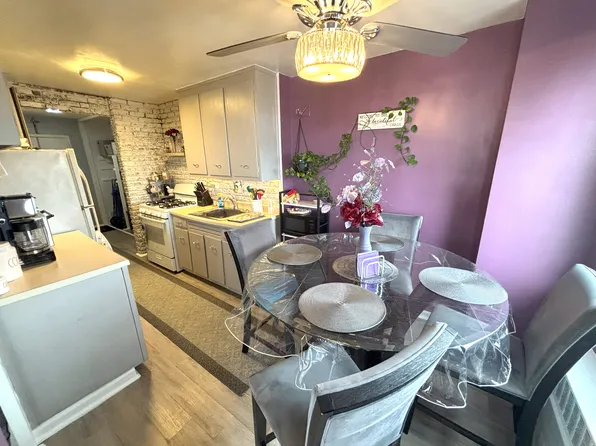 2483 West 16th Street image 8 of 26