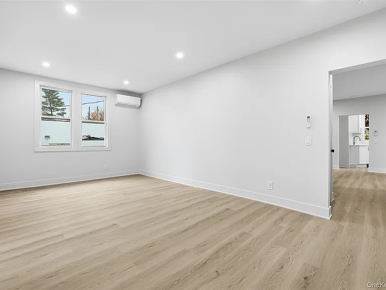 36 Dunwoodie St #1 — Photo 6