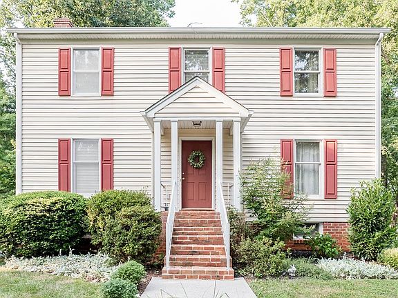 2nd image of 128 Marvin Pl