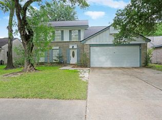 9534 Secretariat Dr, Houston, TX 77065