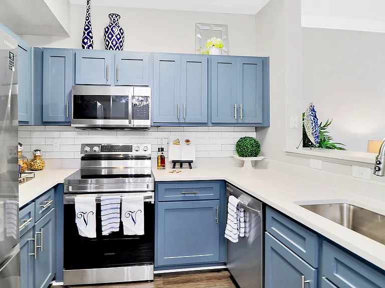 The Vintage at Zona Rosa Apartment Homes — Photo 13
