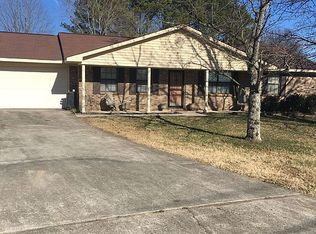 193 Silverwood Ln, Hazel Green, AL 35750