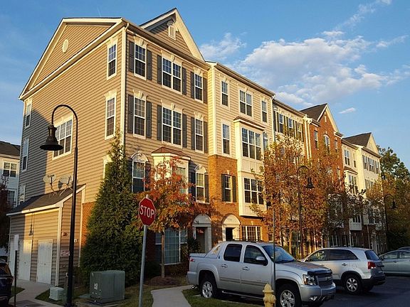 3rd image of 15116 Lilywood Ln #112