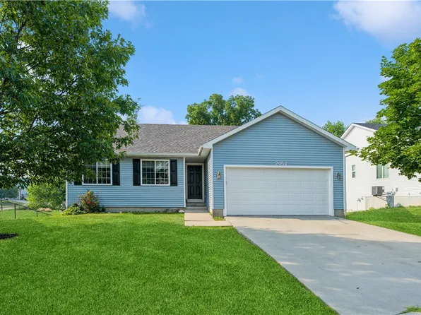 2457 E Kenyon Ave, Des Moines, IA 50320