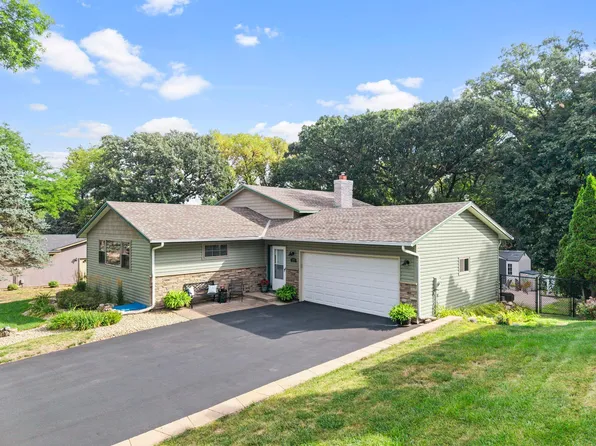 13405 Walnut Dr, Burnsville, MN 55337