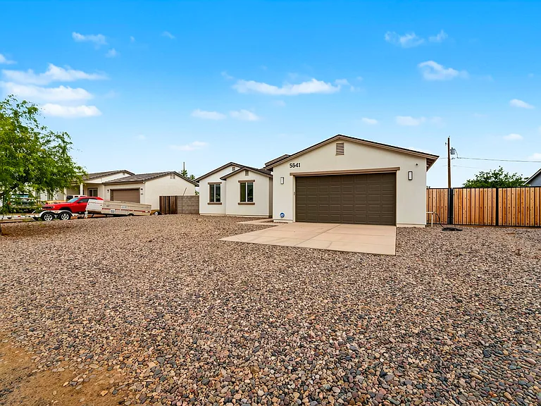 5541 E Santa Rita Dr — Photo 46