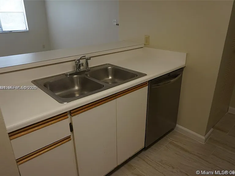 630 S Park Rd #27-3 — Photo 9