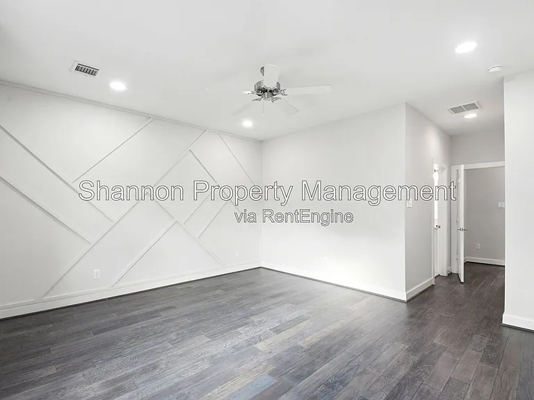 849 Fisher St #D — Photo 25