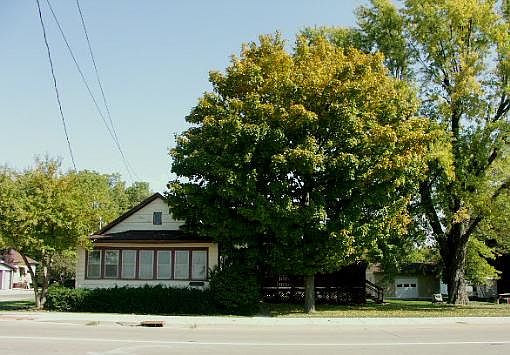 1st image of 2358 St Vincents Ave
