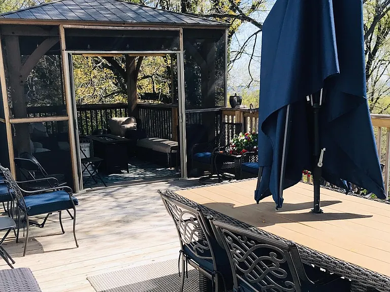 Grandview Dr — Photo 18