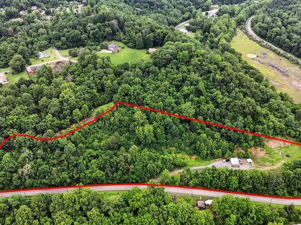 16827 Wise St, Saint Paul, VA 24283