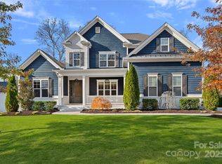 17925 Stuttgart Rd, Davidson, NC 28036