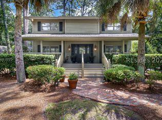 30 Wagon Rd, Hilton Head Island, SC 29928