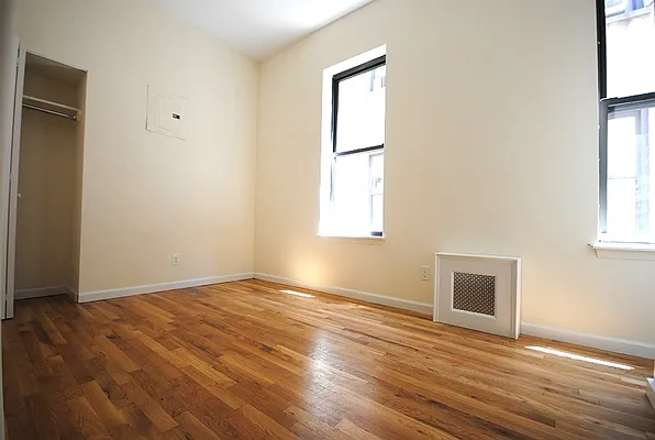 Rented by Bold New York | media 6