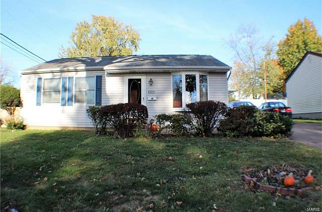 1st image of 12186 Parkwood Pl
