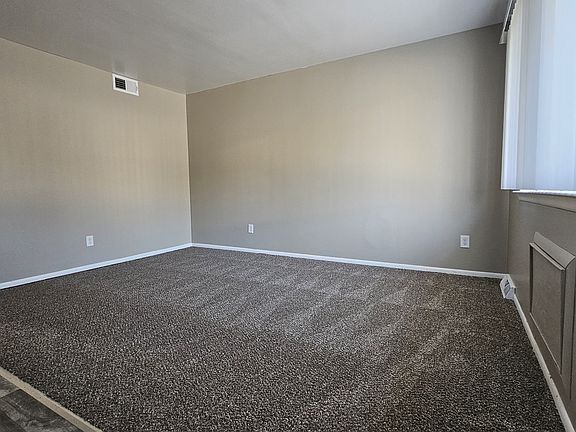 5th image of 11 Gratiot Ct #Gca