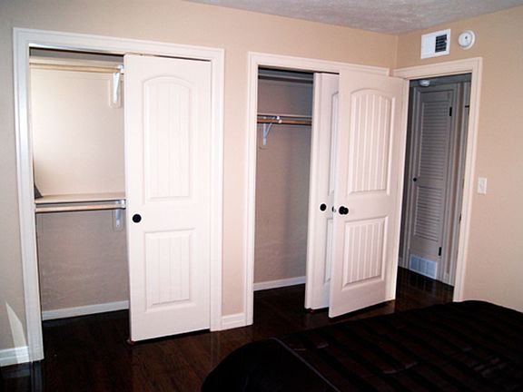 2nd image of 603 S 35th Ave #7-A650