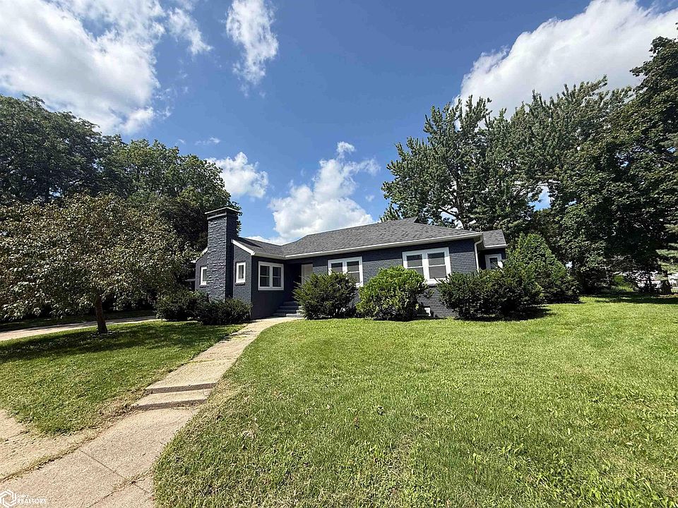 1st image of 300 Edgewood Ave