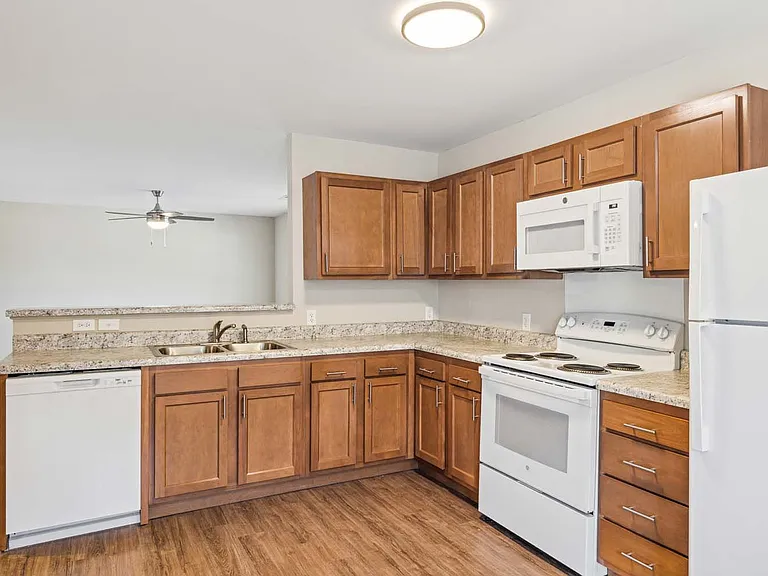 7343 Lawgiver Cir — Photo 14
