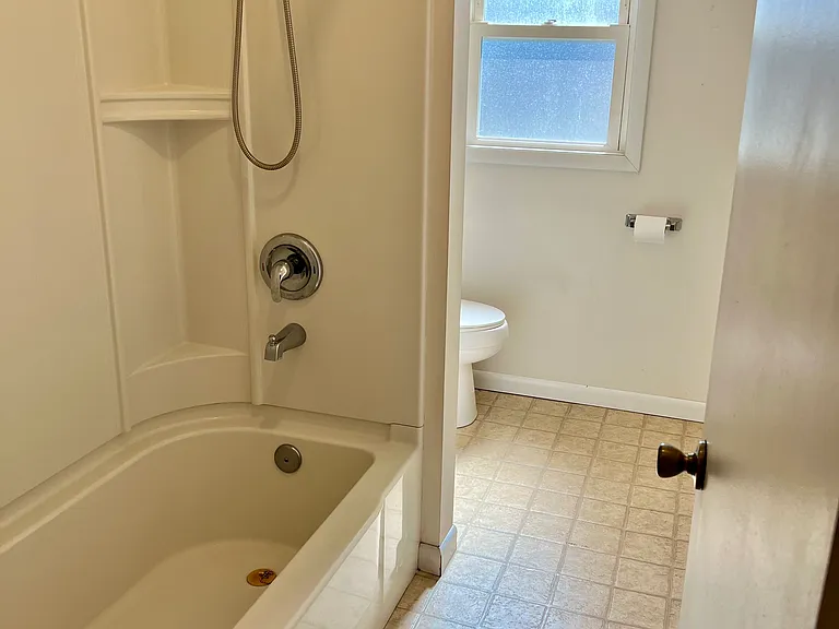 1310 Scott St — Photo 11