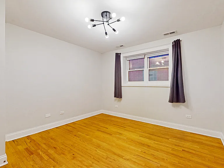 1504 W Augusta Blvd #1 — Photo 19