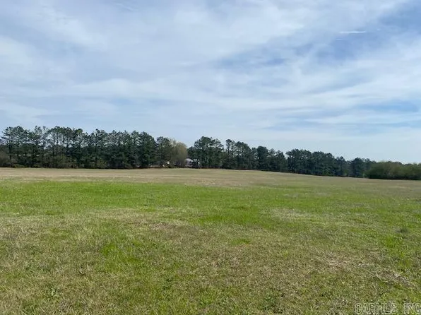 1805 E 28th St, Hope, AR 71801