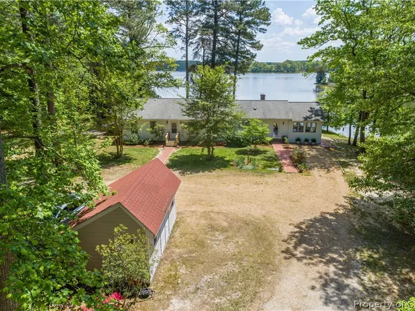 242 White Point Rd, Kinsale, VA 22488