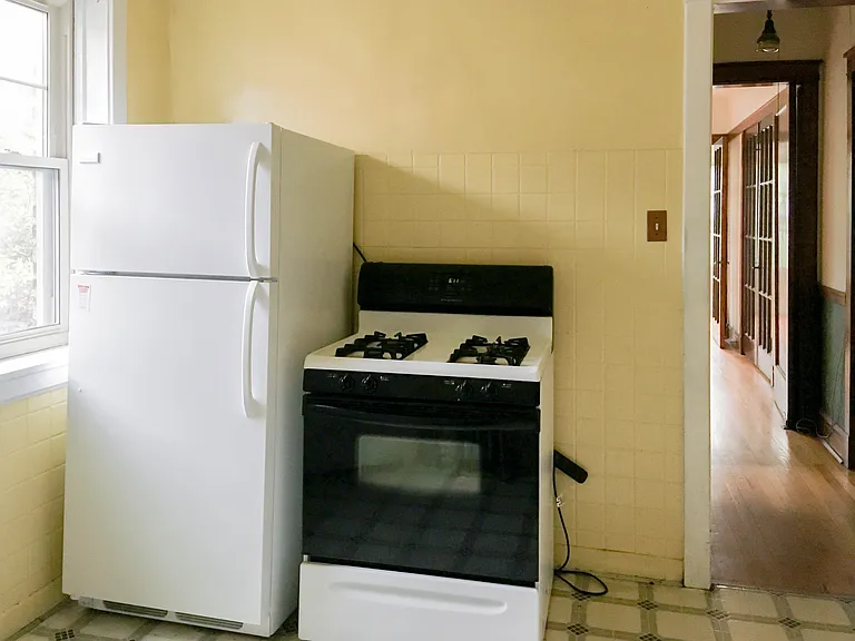 3817 1/2 N Lawndale Ave #2W — Photo 10
