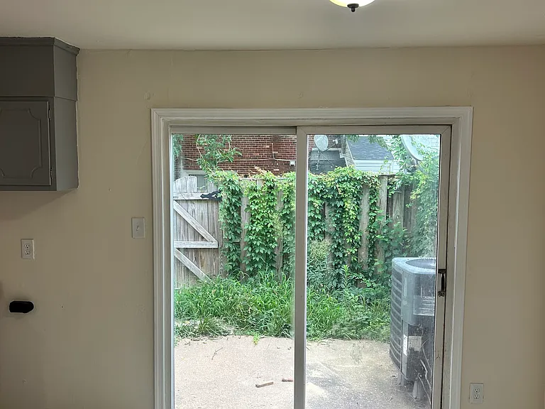 418 Rann Ct — Photo 5